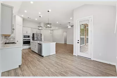 9311 Secretariat Lane, Mont Belvieu, TX 77523 - Photo 23