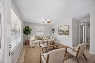 10214 Torrington Ln, Houston, TX 77075 - Photo 3
