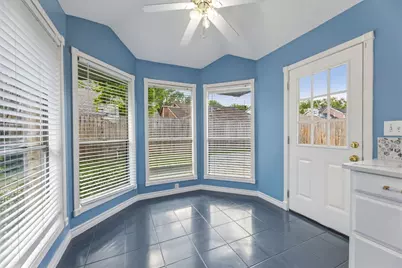 2118 Creekshire Drive, Sugar Land, TX 77478 - Photo 13