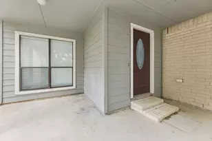 2118 Creekshire Dr, Sugar Land, TX 77478 - Photo 3