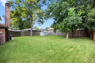 6514 Vialinda Dr, Houston, TX 77083 - Photo 25