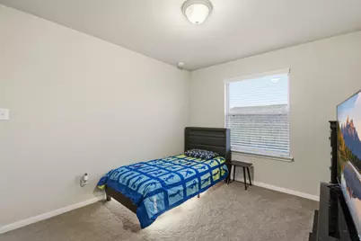 8434 Beacon Bay Circle, Baytown, TX 77523 - Photo 23