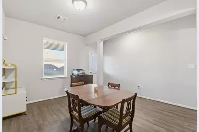 8434 Beacon Bay Circle, Baytown, TX 77523 - Photo 7