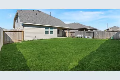 8434 Beacon Bay Circle, Baytown, TX 77523 - Photo 3