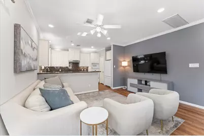 6107 Windwater Pointe, Houston, TX 77036 - Photo 9