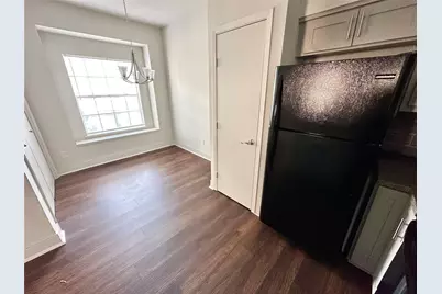 2626 Holly Hall Street #102, Houston, TX 77054 - Photo 5