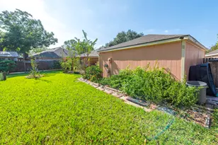 15443 El Padre Dr, Houston, TX 77083 - Photo 23