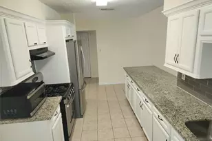 3315 Ashwyne Ct, La Porte, TX 77571 - Photo 7