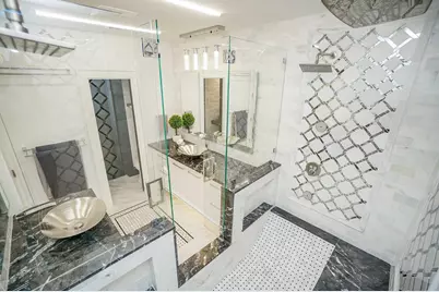 5711 Sugar Hill Drive #29, Houston, TX 77057 - Photo 35