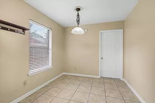 7315 Foxside Ln, Humble, TX 77338 - Photo 11