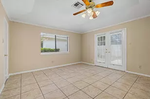 7315 Foxside Ln, Humble, TX 77338 - Photo 13