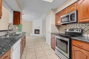 7315 Foxside Ln, Humble, TX 77338 - Photo 13