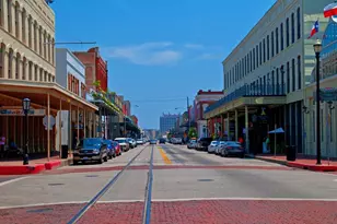 4102 Surf Dr, Galveston, TX 77554 - Photo 37