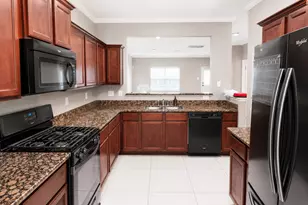 9427 Ruby Mist Dr, Rosharon, TX 77583 - Photo 5