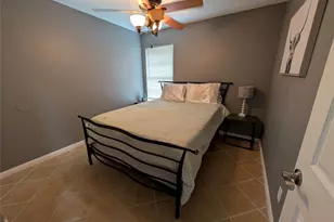 714 N Vista Dr, Houston, TX 77073 - Photo 9