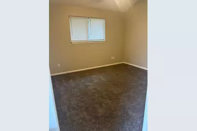 10440 Royal Adrian Drive, Conroe, TX 77303 - Photo 9