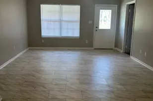 10440 Royal Adrian Dr, Conroe, TX 77303 - Photo 11