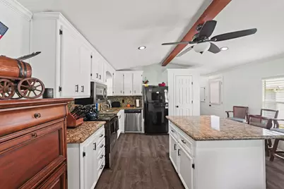 729 N Lake Shore Drive, Trinity, TX 75862 - Photo 13