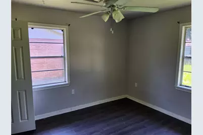 701 Sherrill Street, West Orange, TX 77630 - Photo 7