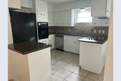 10222 Oakpoint Drive, Houston, TX 77043 - Photo 19