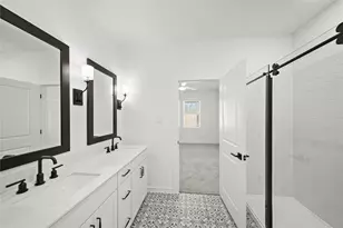 4711 Bay Vista Dr, Baytown, TX 77523 - Photo 11