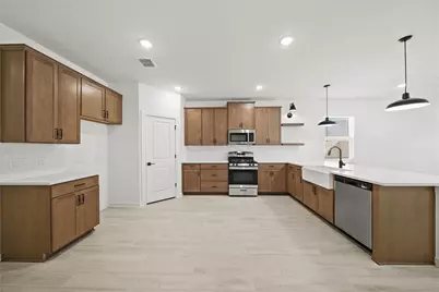 4711 Bay Vista Drive, Baytown, TX 77523 - Photo 3