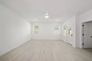 4711 Bay Vista Dr, Baytown, TX 77523 - Photo 7