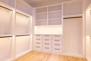 360 Timber Terrace Rd, Houston, TX 77024 - Photo 33