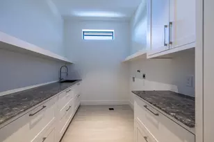 360 Timber Terrace Rd, Houston, TX 77024 - Photo 31