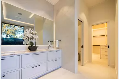 360 Timber Terrace Road, Houston, TX 77024 - Photo 23