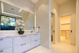 360 Timber Terrace Rd, Houston, TX 77024 - Photo 23