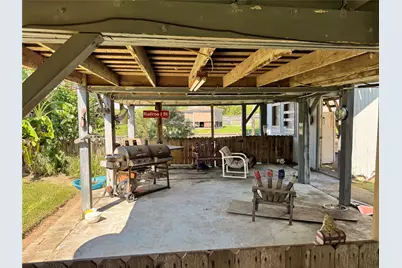 1620 Dick Bay Drive, San Leon, TX 77539 - Photo 9