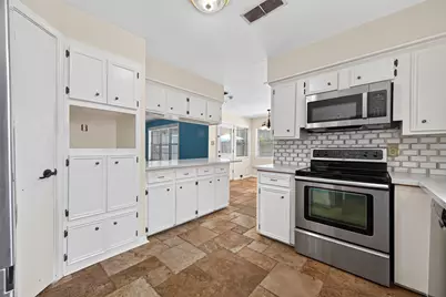 25506 Many Oak Drive, Spring, TX 77380 - Photo 13