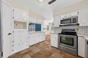 25506 Many Oak Dr, Spring, TX 77380 - Photo 13