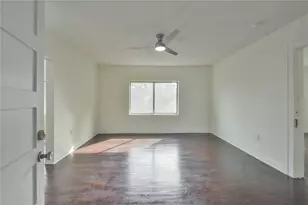 4203 Rusk St, Houston, TX 77023 - Photo 3