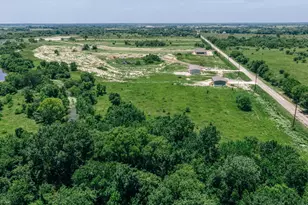 1005 Mustang Crossing Dr, Waller, TX 77484 - Photo 17