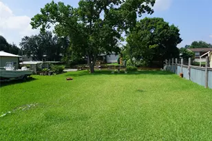 8989 Gladewood, Willis, TX 77318 - Photo 35