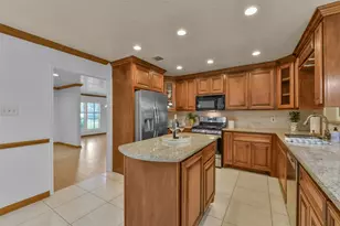 408 Holly Fern Dr, League City, TX 77573 - Photo 7