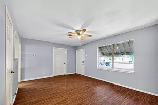 10106 Sierra Dr, Houston, TX 77051 - Photo 3