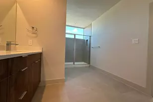 6804 Troya Ln, Houston, TX 77092 - Photo 13