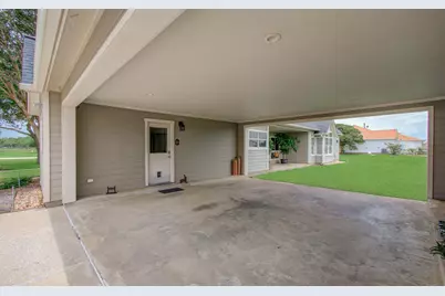 9030 Water Point Drive, Beach City, TX 77523 - Photo 11