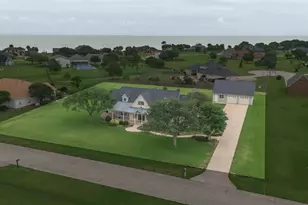 9030 Water Point Dr, Beach City, TX 77523 - Photo 49