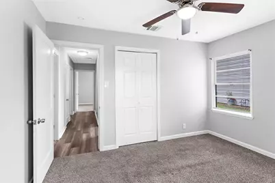 1104 Southampton Street, Angleton, TX 77515 - Photo 25