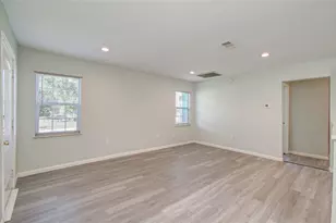 4624 Kingsbury St, Houston, TX 77021 - Photo 5
