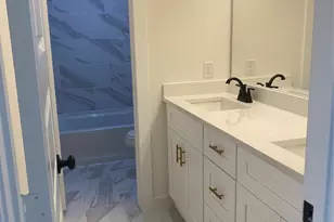 3206 Emerald Hills Dr, Angleton, TX 77515 - Photo 13