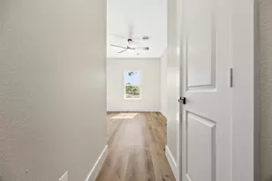 5949 Collingsworth St, Houston, TX 77026 - Photo 17