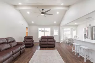 4913 Deerwood Cir, Baytown, TX 77521 - Photo 3