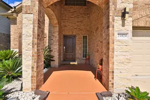 21024 Bracer St, Kingwood, TX 77339 - Photo 3