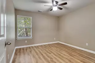34 W Sage Creek Pl, The Woodlands, TX 77382 - Photo 25