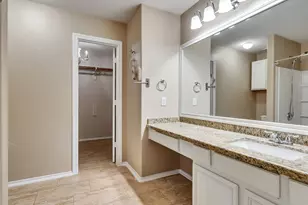 34 W Sage Creek Pl, The Woodlands, TX 77382 - Photo 17